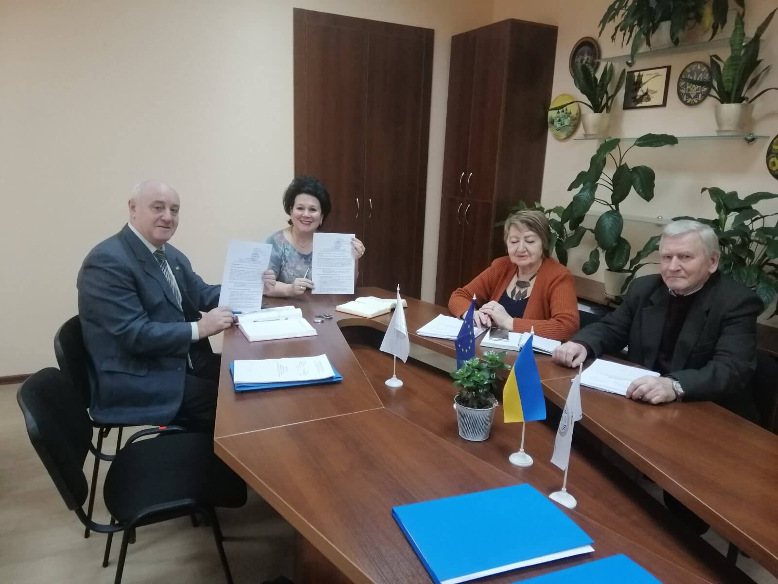 The Ukrainian Quality Association has recognized the NNINO training programs!