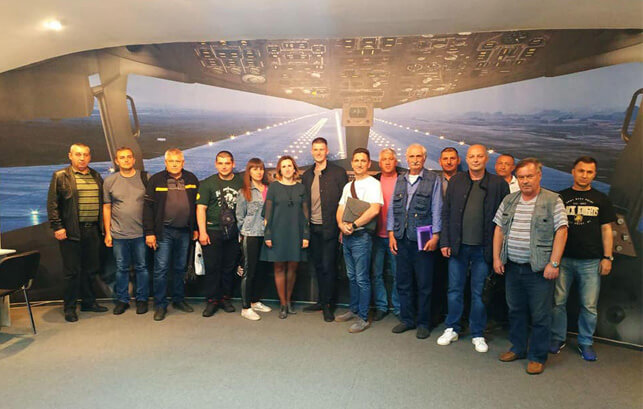 Training of aerodrome service specialists