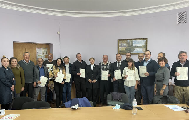 Advanced training of instructors of aviation enterprises
