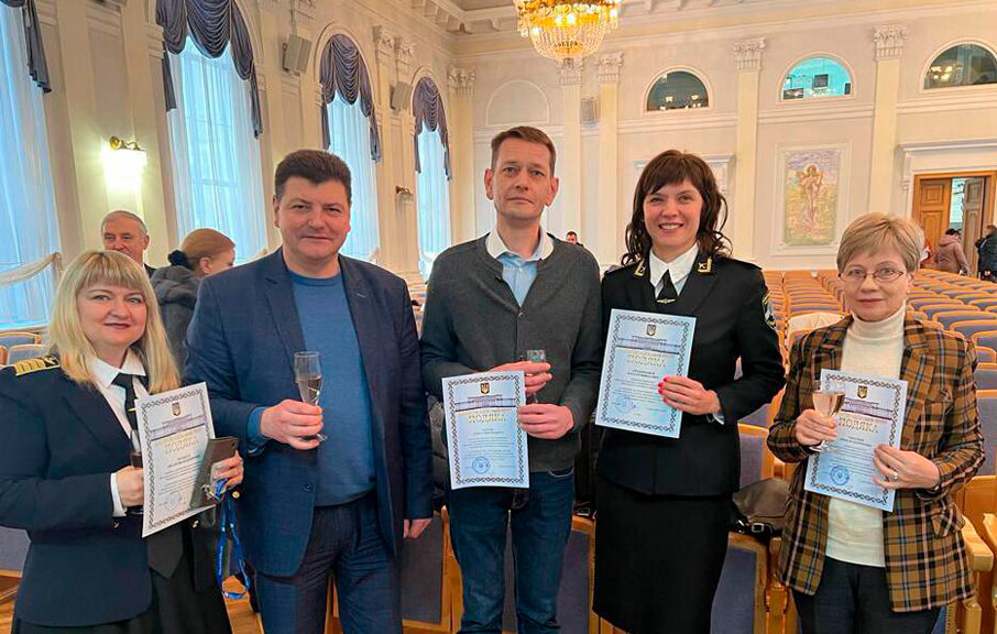 A ceremonial awarding of NAU employees took place